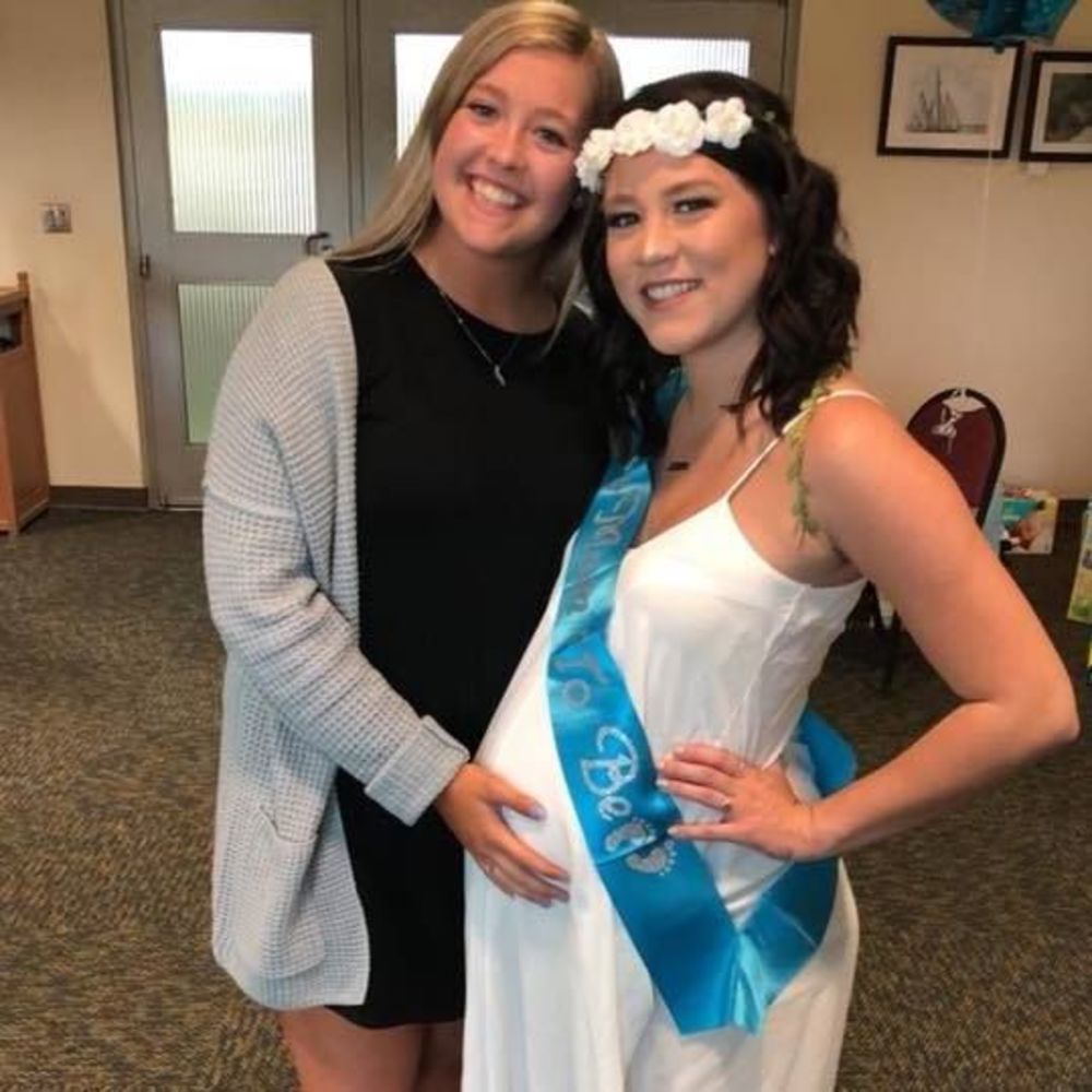 Meet your Posher, Brooke